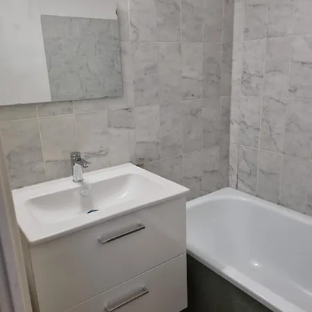 Bienvenue Sétois Duplex Avec Terrasse *